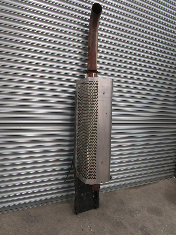 IVECO TREKKER CURSOR DPF / EXHAUST PART NO 4127-2370 - Système d'échappement pour Camion: photos 1 IVECO TREKKER CURSOR DPF / EXHAUST PART NO 4127-2370 - Système d'échappement pour Camion: photos 1