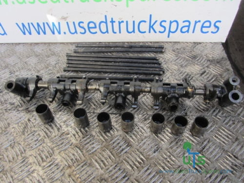 MITSUBISHI CANTER 4D34 CAMSHAFT KIT - Moteur et pièces pour Camion: photos 1 MITSUBISHI CANTER 4D34 CAMSHAFT KIT - Moteur et pièces pour Camion: photos 1
