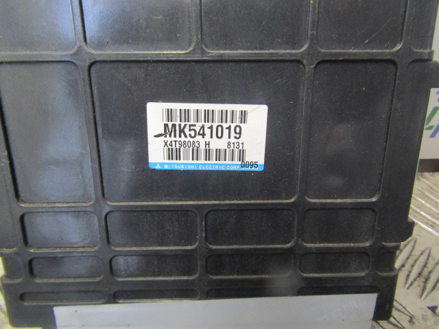MITSUBISHI FUSO 7C15 4P10 CONTROL UNIT/ECU P/NO MK5410189 - Moteur et pièces pour Camion: photos 2 MITSUBISHI FUSO 7C15 4P10 CONTROL UNIT/ECU P/NO MK5410189 - Moteur et pièces pour Camion: photos 2