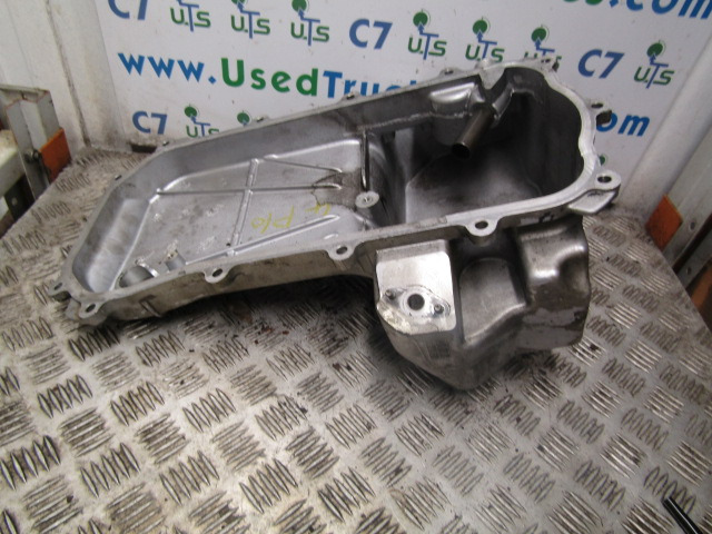 MITSUBISHI FUSO FUSO 4P10 ENGINE SUMP P/NO 5801390995 - Moteur et pièces pour Camion: photos 1 MITSUBISHI FUSO FUSO 4P10 ENGINE SUMP P/NO 5801390995 - Moteur et pièces pour Camion: photos 1