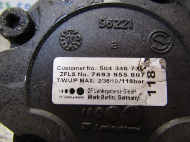 MITSUBISHI FUSO POWER STEERING PUMP 7693955607 - Commande de gouvernail pour Camion: photos 2 MITSUBISHI FUSO POWER STEERING PUMP 7693955607 - Commande de gouvernail pour Camion: photos 2