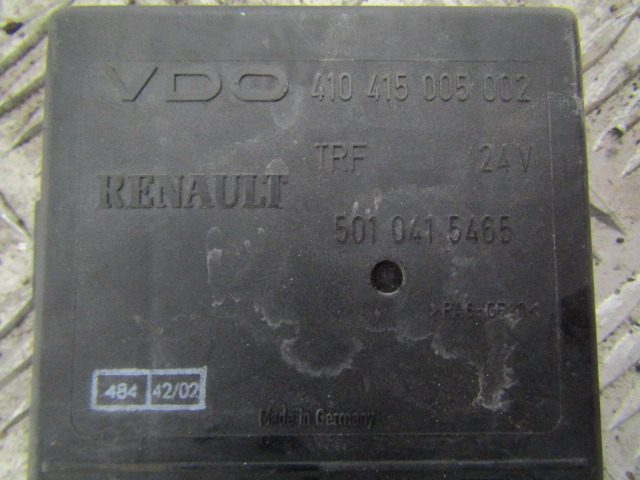 REANULT MIDLUM DCI VDO CONTROL UNIT P/NO 501 0415465/410415005002 - Système électrique pour Camion: photos 2 REANULT MIDLUM DCI VDO CONTROL UNIT P/NO 501 0415465/410415005002 - Système électrique pour Camion: photos 2