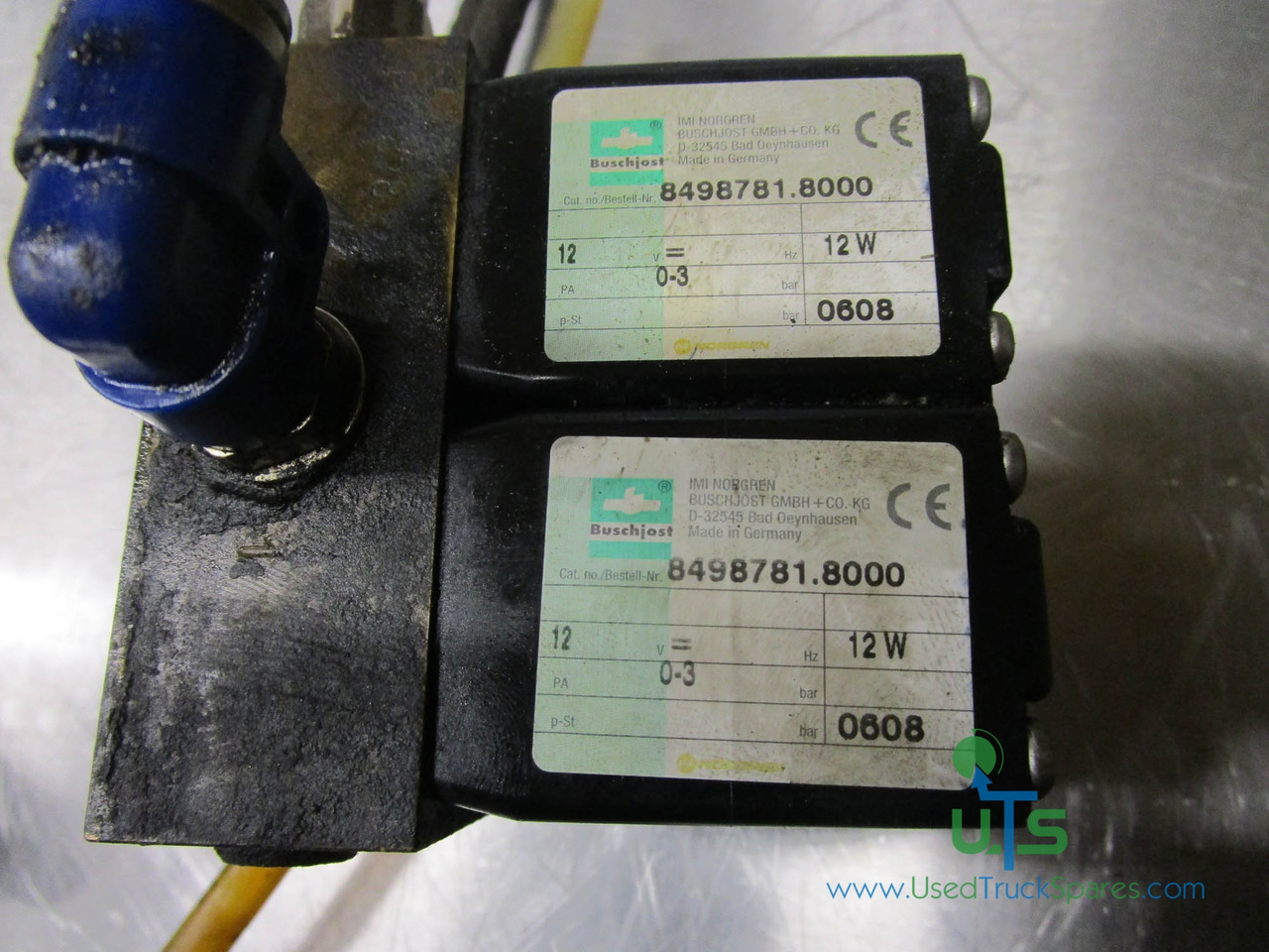 SCHMIDT SWINGO 200 SOLENOID VALVE BLOCK ‘BUSCHJOST’ 8498981 - Valve de frein pour Véhicule de voirie/ Spécial: photos 2 SCHMIDT SWINGO 200 SOLENOID VALVE BLOCK ‘BUSCHJOST’ 8498981 - Valve de frein pour Véhicule de voirie/ Spécial: photos 2