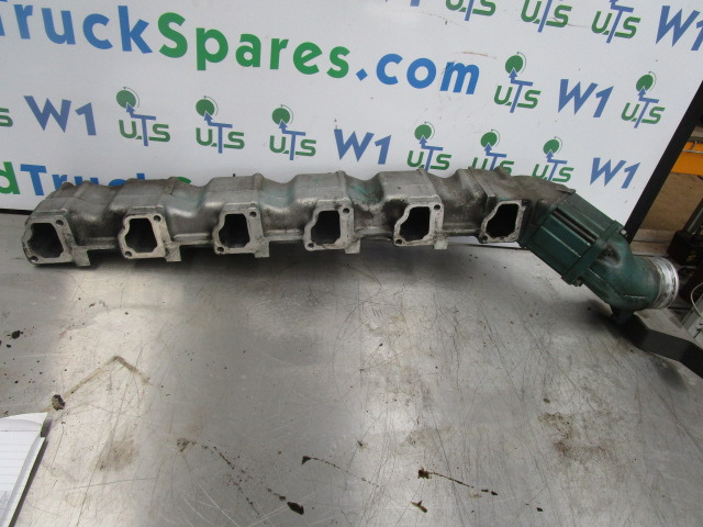 VOLVO FE 240/280 D7E INLET MANIFOLD 7316072 - Moteur et pièces pour Camion: photos 1 VOLVO FE 240/280 D7E INLET MANIFOLD 7316072 - Moteur et pièces pour Camion: photos 1
