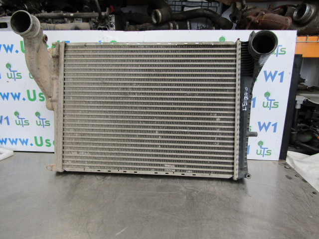 VOLVO FE 240 INTERCOOLER P/NO 20810103/A - Radiateur pour Camion: photos 1 VOLVO FE 240 INTERCOOLER P/NO 20810103/A - Radiateur pour Camion: photos 1