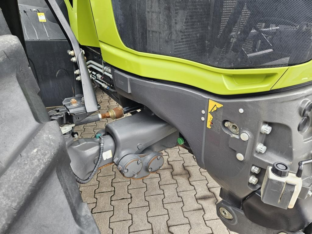 Tracteur agricole CLAAS AXION 870 CMATIC: photos 10