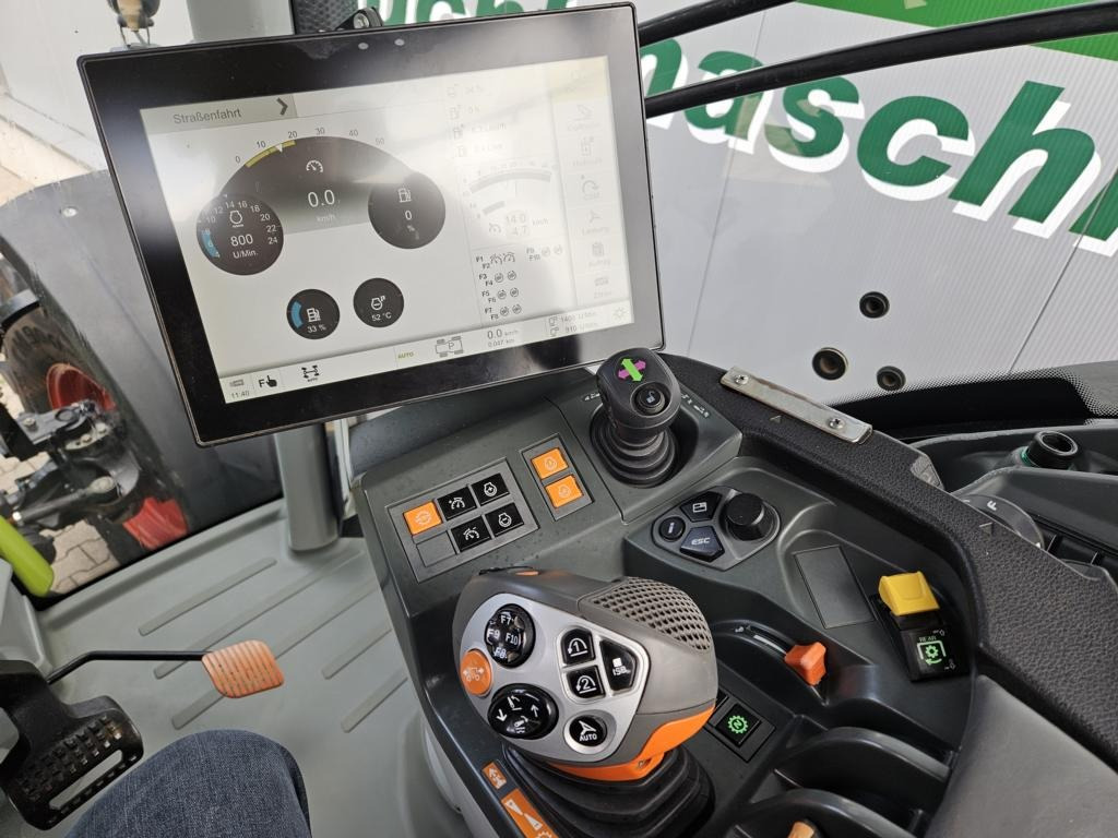 Tracteur agricole CLAAS AXION 870 CMATIC: photos 19