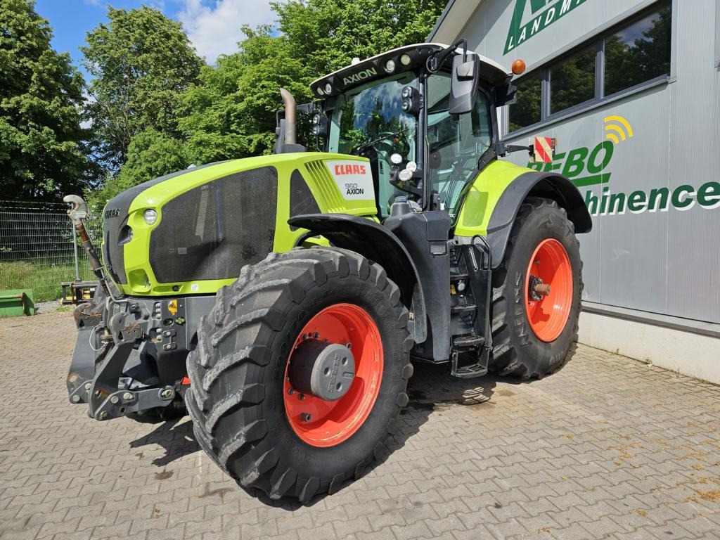 Tracteur agricole CLAAS AXION 960: photos 29