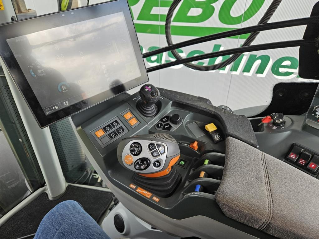 Tracteur agricole CLAAS AXION 960: photos 21