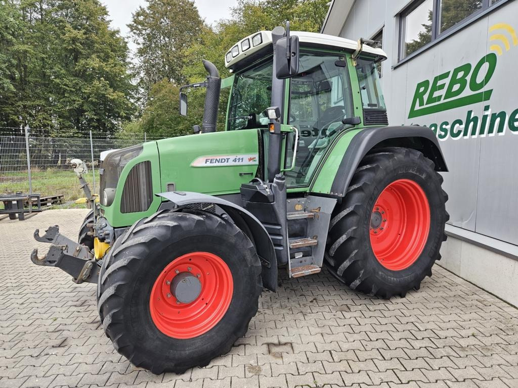 Fendt 411 VARIO TMS - Tracteur agricole: photos 1 Fendt 411 VARIO TMS - Tracteur agricole: photos 1