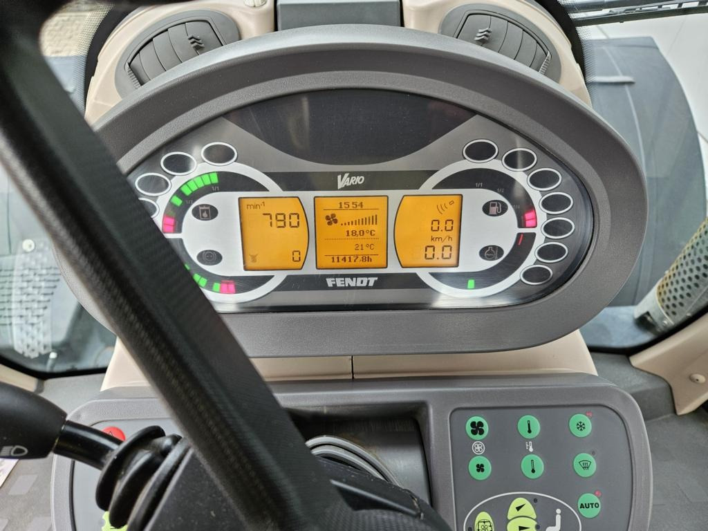 Tracteur agricole Fendt 824 Vario ProfiPlus: photos 14