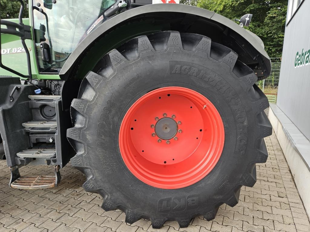 Tracteur agricole Fendt 824 Vario ProfiPlus: photos 12
