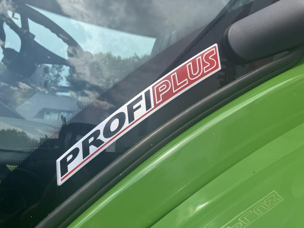 Fendt 828 Profi Plus - Tracteur agricole: photos 2 Fendt 828 Profi Plus - Tracteur agricole: photos 2