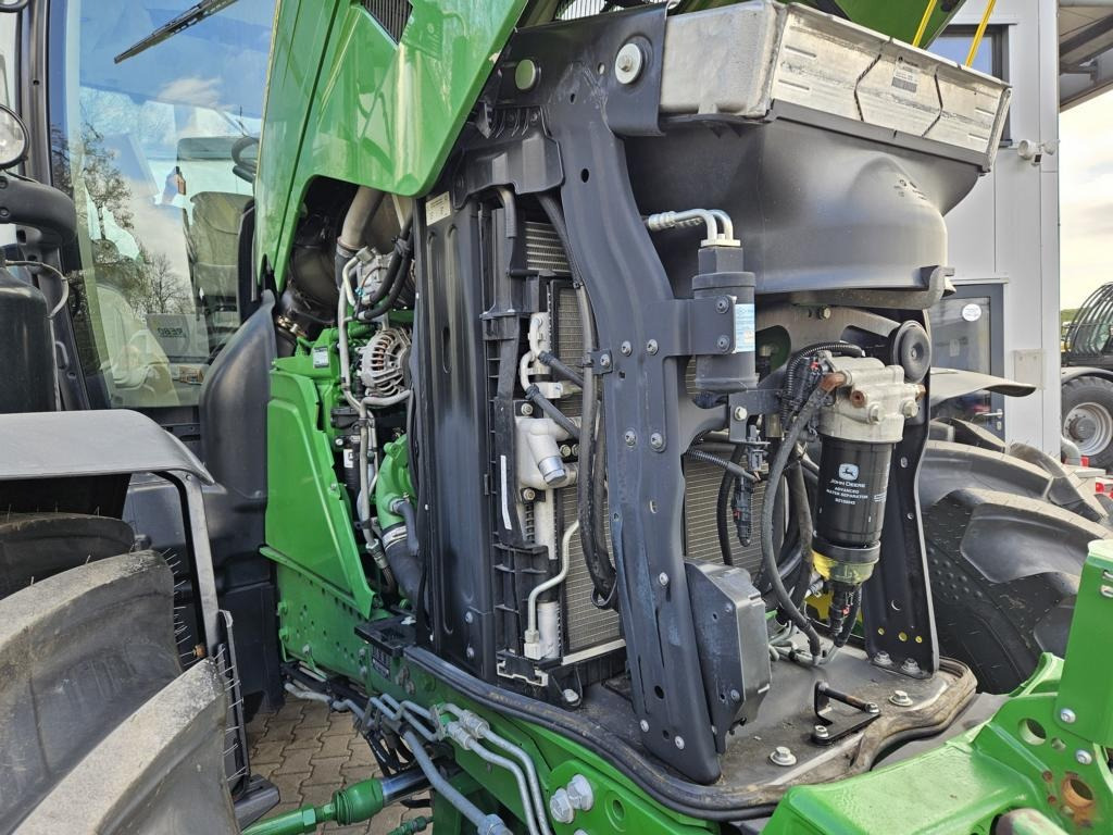 John Deere 6195R - Tracteur agricole: photos 3 John Deere 6195R - Tracteur agricole: photos 3
