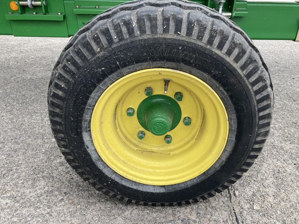 Moissonneuse-batteuse John Deere SCHNEIDWERK 630X: photos 6