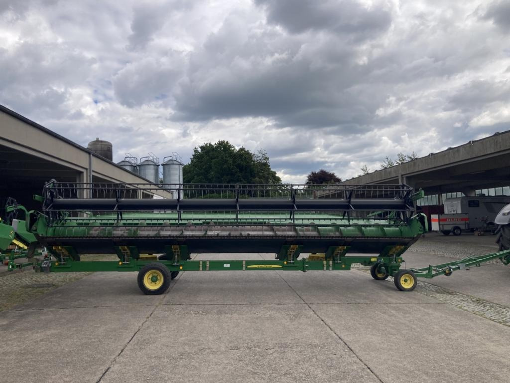Moissonneuse-batteuse John Deere SCHNEIDWERK 630X: photos 22