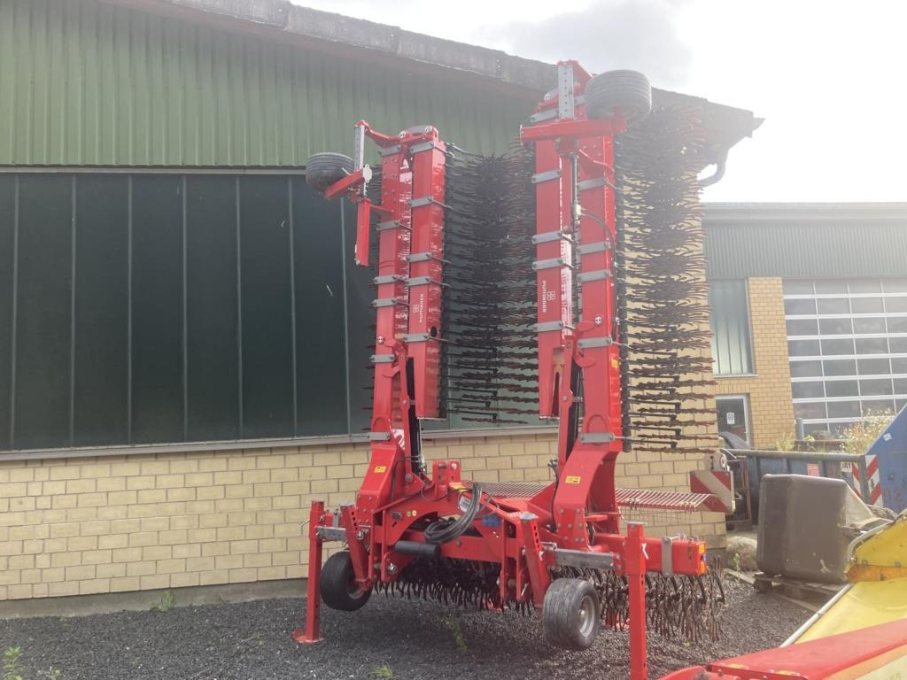 Pöttinger ROTOCARE V 12400 - Outils du sol: photos 1 Pöttinger ROTOCARE V 12400 - Outils du sol: photos 1