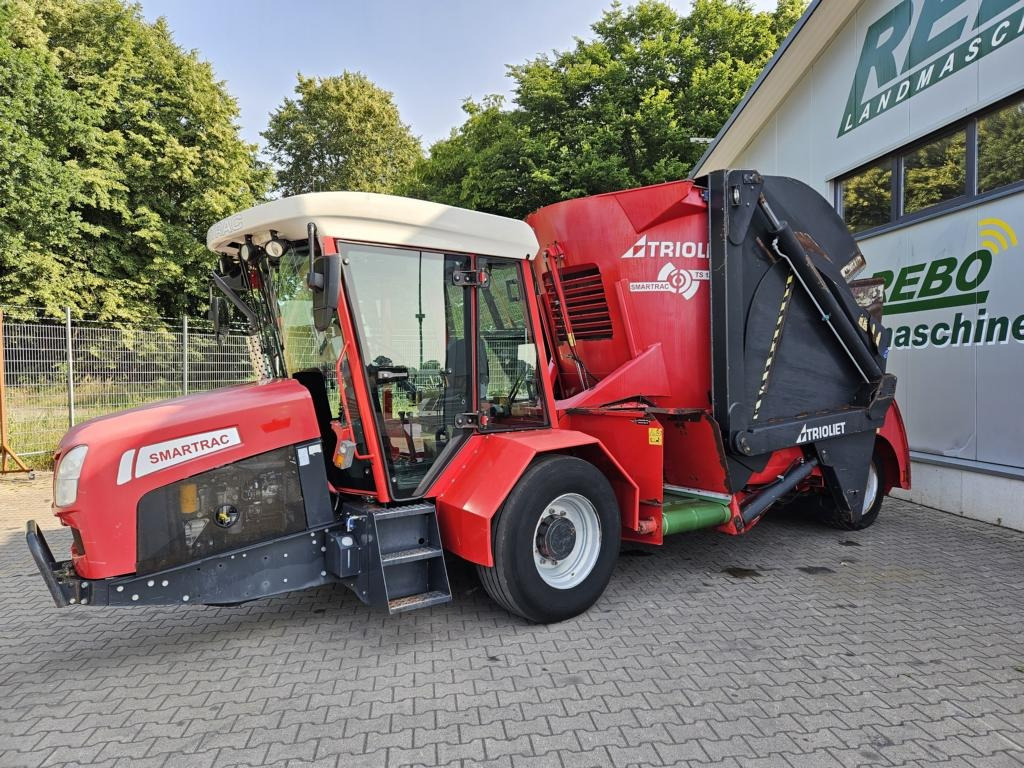 Trioliet Smarttrac TS 1-1200 - Mélangeuse: photos 1 Trioliet Smarttrac TS 1-1200 - Mélangeuse: photos 1