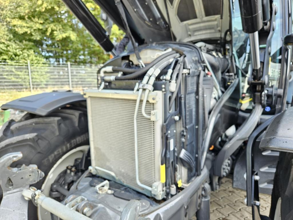 Valtra N 175 ACTIVE - Tracteur agricole: photos 3 Valtra N 175 ACTIVE - Tracteur agricole: photos 3