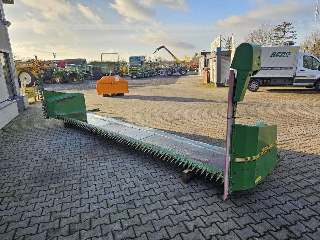 Zürn PROFI JD 800 - Moissonneuse-batteuse: photos 4 Zürn PROFI JD 800 - Moissonneuse-batteuse: photos 4