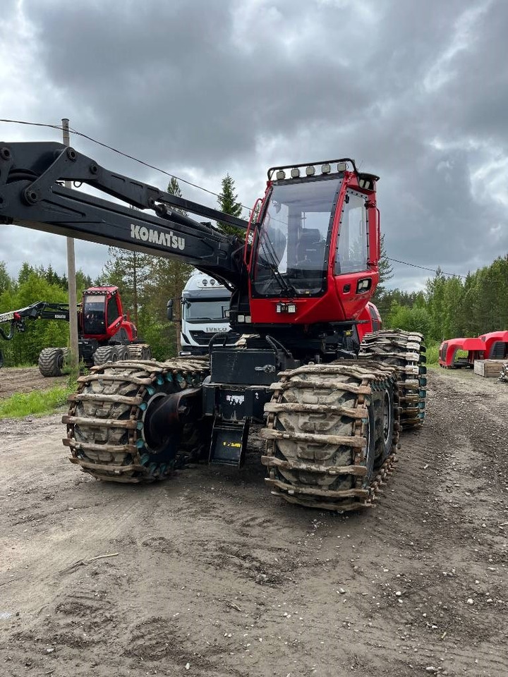 Abatteuse Komatsu 901: photos 8