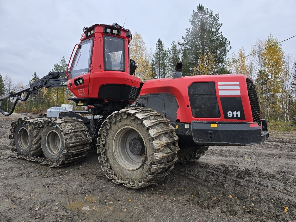 Komatsu 911.7 - Abatteuse: photos 4 Komatsu 911.7 - Abatteuse: photos 4