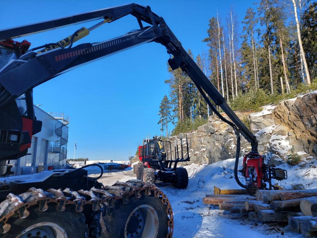 Abatteuse Komatsu 931.1: photos 15