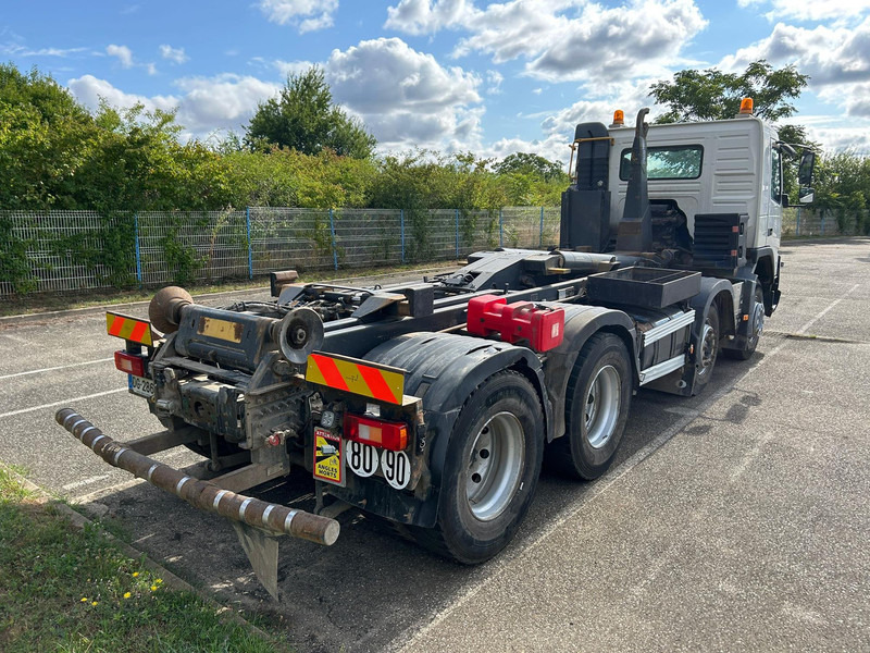 Volvo FM - Camion ampliroll: photos 3 Volvo FM - Camion ampliroll: photos 3