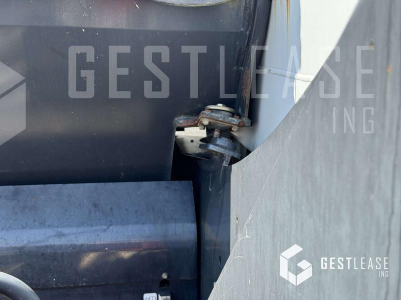 Chariot à mât rétractable BOBCAT T40180: photos 13 Chariot à mât rétractable BOBCAT T40180: photos 13