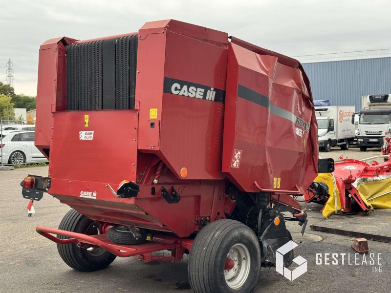 Case IH RBX 452 - Presse à balles rondes: photos 3 Case IH RBX 452 - Presse à balles rondes: photos 3