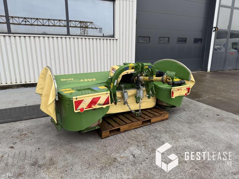 Krone EasyCut F320 - Faucheuse: photos 1 Krone EasyCut F320 - Faucheuse: photos 1