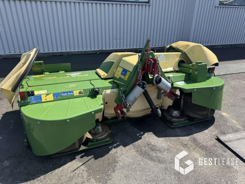 Krone EasyCut F320 - Faucheuse: photos 1 Krone EasyCut F320 - Faucheuse: photos 1
