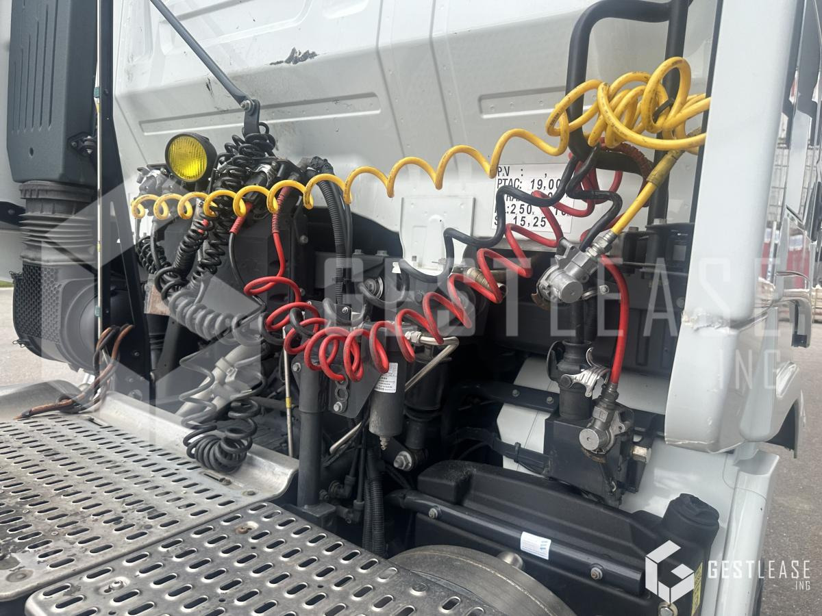 Iveco Stralis en crédit-bail Iveco Stralis: photos 8