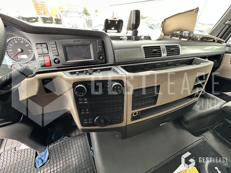 Tracteur routier MAN TGX 18.460: photos 11 Tracteur routier MAN TGX 18.460: photos 11