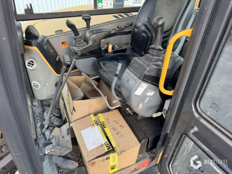 Mini pelle Volvo ECR88 D: photos 8