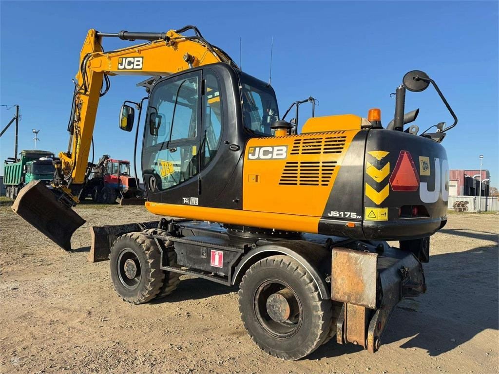 JCB JS 175 W T4i ENGCON + GRAPPLE - Pelle sur pneus: photos 3 JCB JS 175 W T4i ENGCON + GRAPPLE - Pelle sur pneus: photos 3