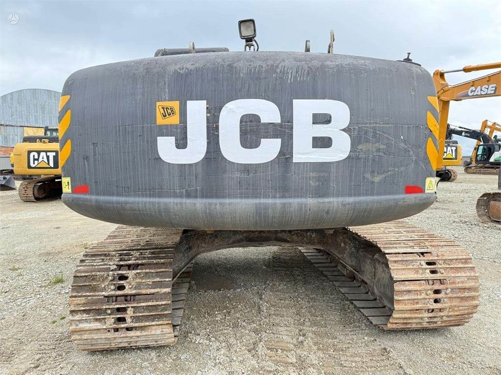 JCB JS 220 LC - Pelle sur chenille: photos 4 JCB JS 220 LC - Pelle sur chenille: photos 4