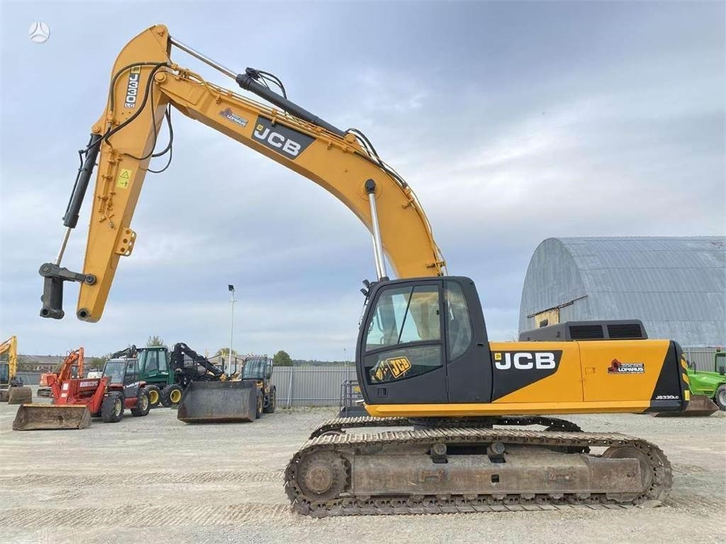 JCB JS 330 LC , ISUZU MANUAL PUMP - Pelle sur chenille: photos 3 JCB JS 330 LC , ISUZU MANUAL PUMP - Pelle sur chenille: photos 3