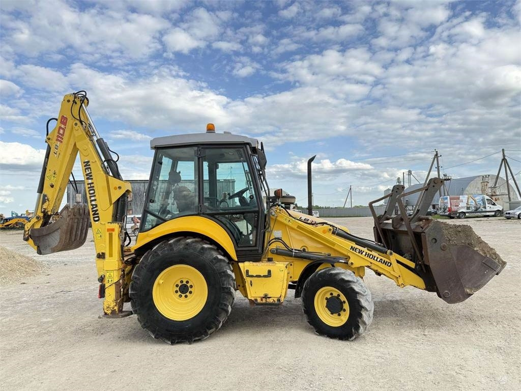 Tractopelle New Holland LB 110 B-4PT: photos 9