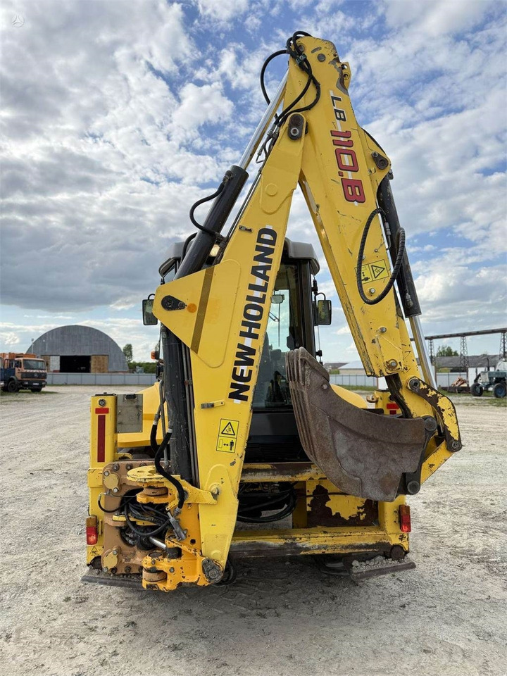 Tractopelle New Holland LB 110 B-4PT: photos 7
