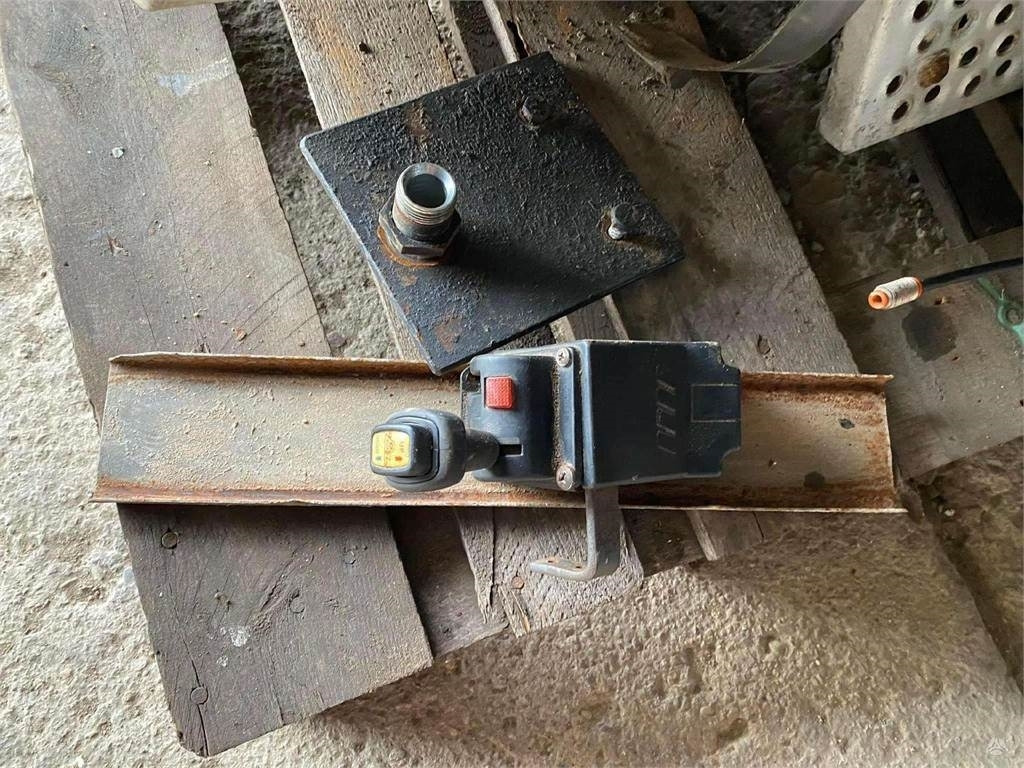 Scania R HIDRAULIKOS KOMPLEKTAS mecha  - Châssis cabine: photos 5 Scania R HIDRAULIKOS KOMPLEKTAS mecha  - Châssis cabine: photos 5