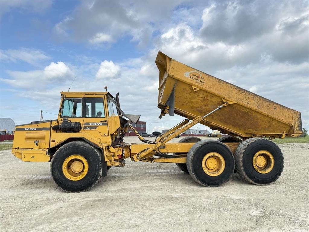 Volvo A25C - Tombereau articulé: photos 2 Volvo A25C - Tombereau articulé: photos 2