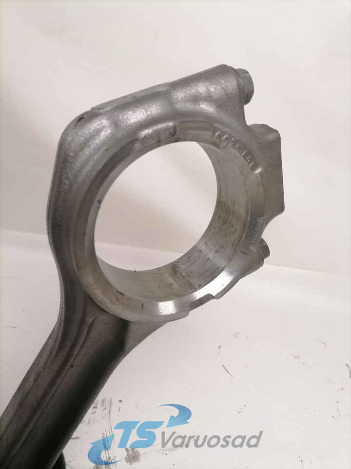 DAF Connecting rod + piston 1747552 - Pistons/ Anneaux/ Manchons pour Camion: photos 2 DAF Connecting rod + piston 1747552 - Pistons/ Anneaux/ Manchons pour Camion: photos 2