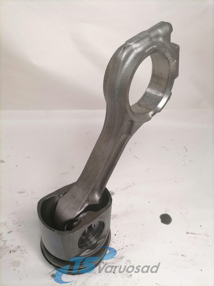 DAF Connecting rod + piston 1747552 - Pistons/ Anneaux/ Manchons pour Camion: photos 1 DAF Connecting rod + piston 1747552 - Pistons/ Anneaux/ Manchons pour Camion: photos 1