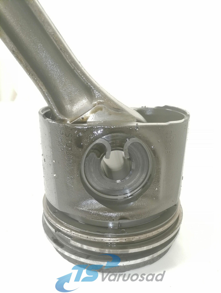 DAF Connecting rod + piston 1747552 - Pistons/ Anneaux/ Manchons pour Camion: photos 2 DAF Connecting rod + piston 1747552 - Pistons/ Anneaux/ Manchons pour Camion: photos 2