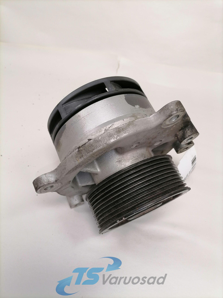 DAF Cooling pump 1778280 - Pièce universelle pour Camion: photos 3 DAF Cooling pump 1778280 - Pièce universelle pour Camion: photos 3