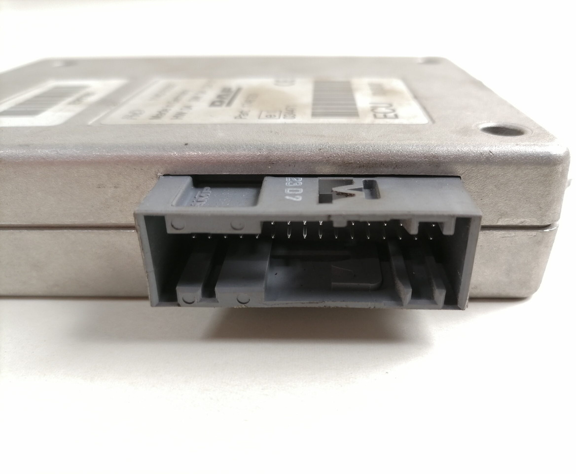 DAF Juhtplokk 1746231 - Pièce universelle pour Camion: photos 2 DAF Juhtplokk 1746231 - Pièce universelle pour Camion: photos 2