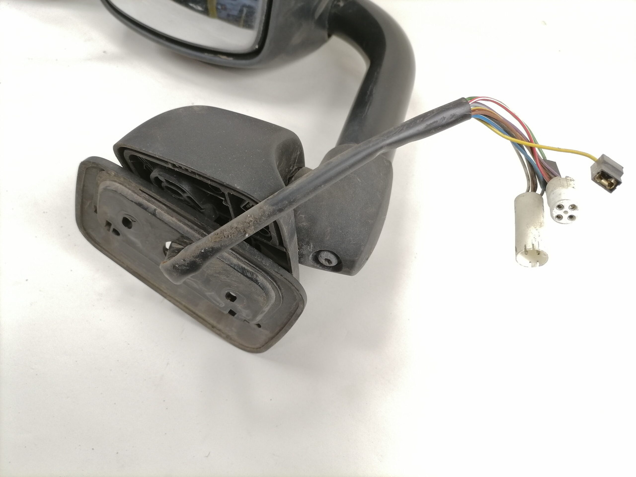 DAF Küljepeegel, parem 1644308 - Rétroviseur pour Camion: photos 3 DAF Küljepeegel, parem 1644308 - Rétroviseur pour Camion: photos 3