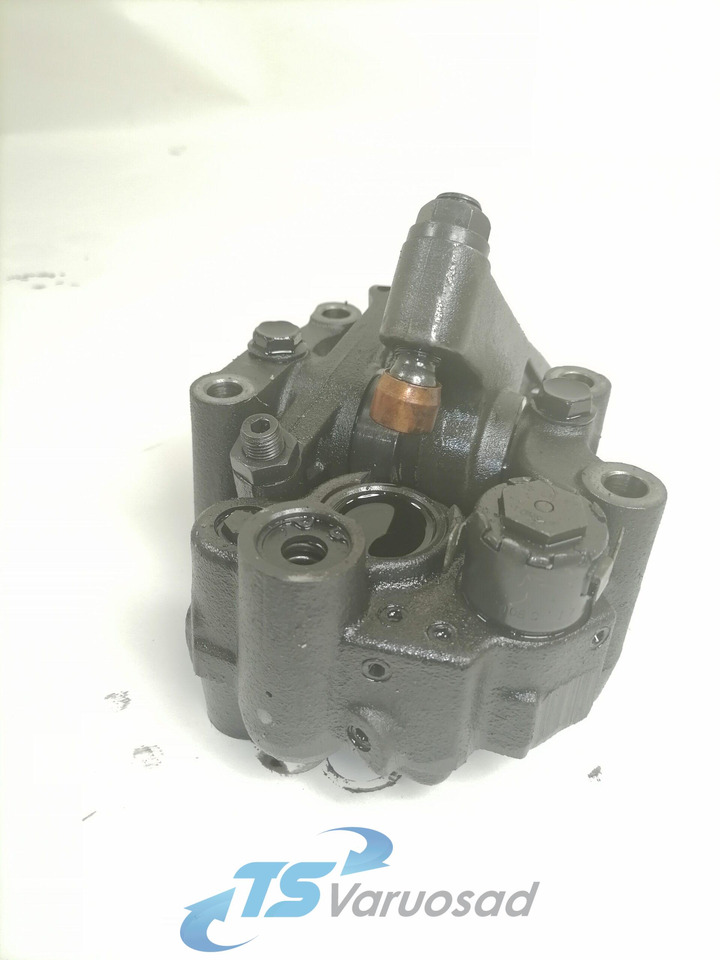 DAF Set of rockers with shaft 1732002 - Pièce universelle pour Camion: photos 1 DAF Set of rockers with shaft 1732002 - Pièce universelle pour Camion: photos 1