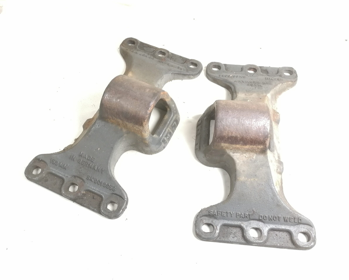 DAF Veosadula jalad SK0010056 - Sellette d'attelage pour Camion: photos 2 DAF Veosadula jalad SK0010056 - Sellette d'attelage pour Camion: photos 2